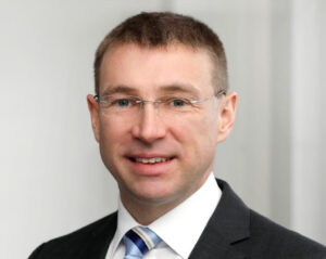 Dr. Peer Lubasch: Brilliant Engineer with Vast Industry Experience